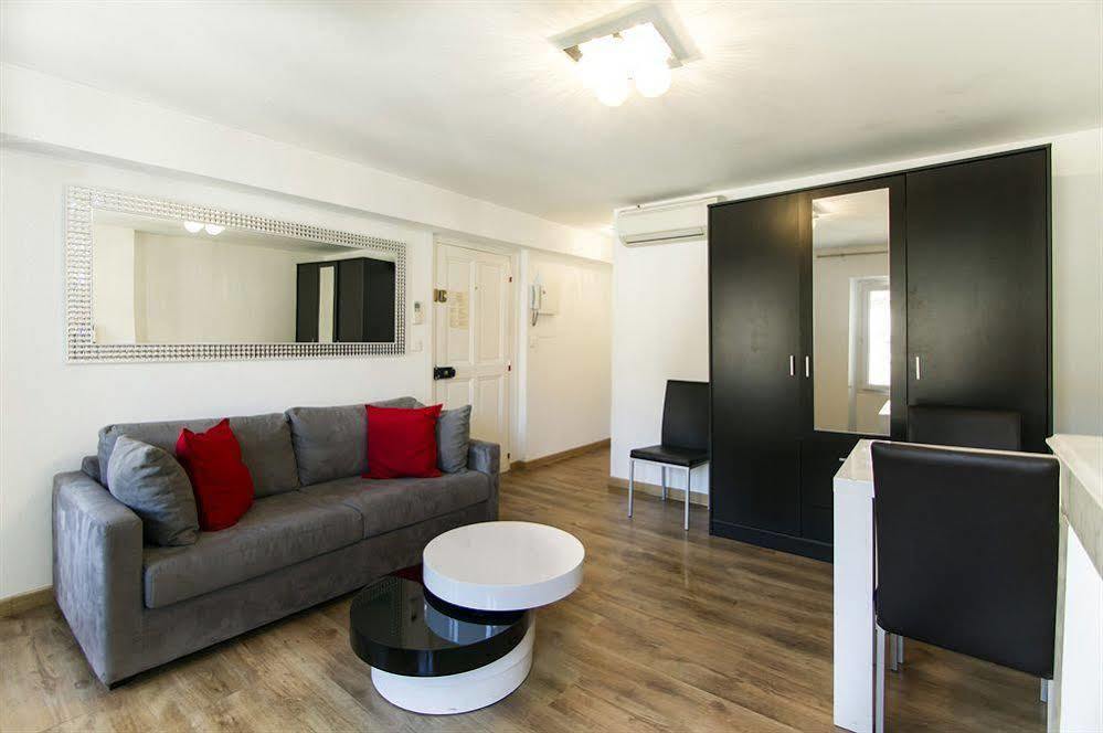 Apartment Florella Clemenceau *