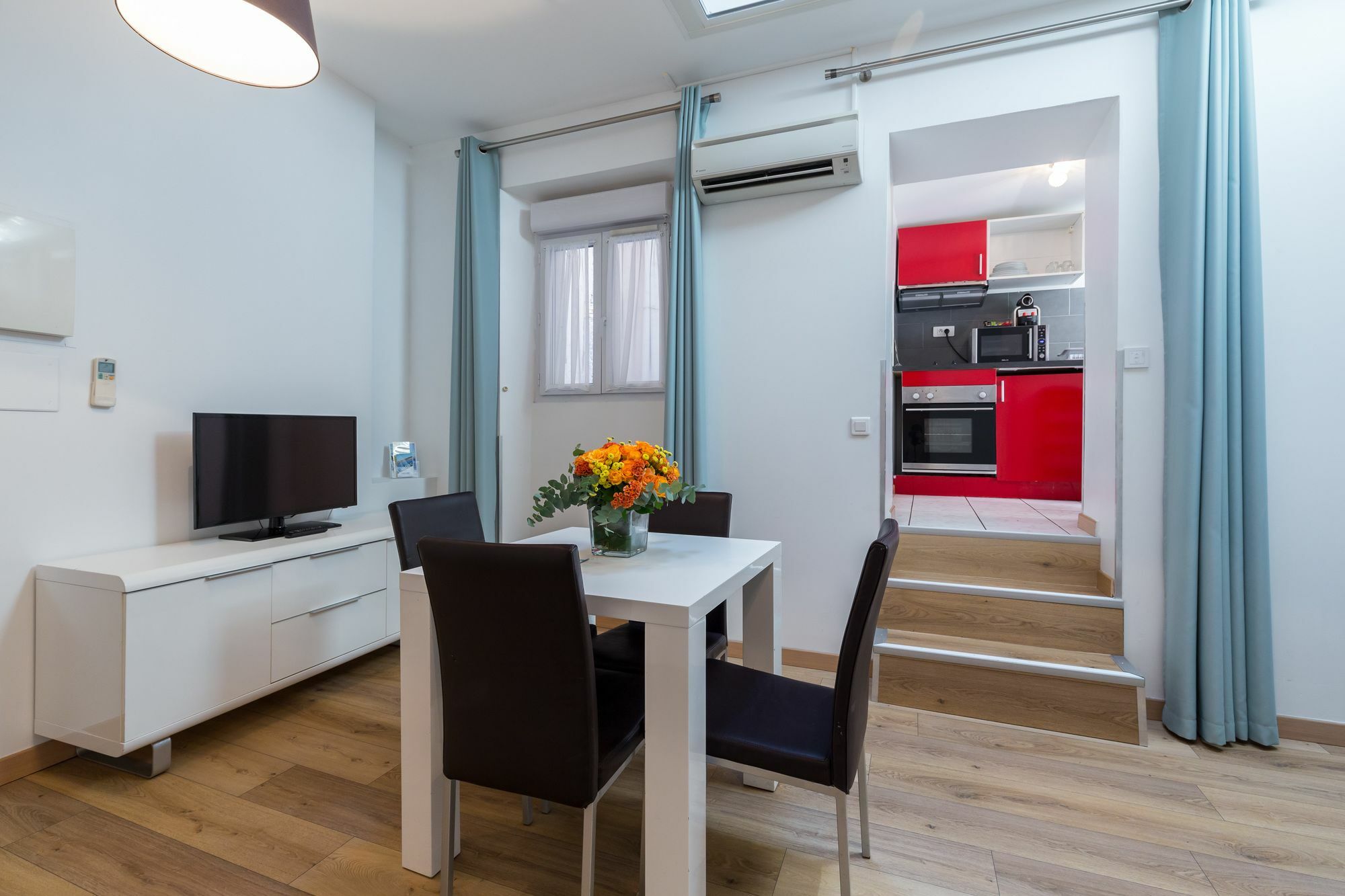 Florella Clemenceau Apartment *